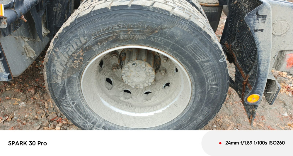 Foton AUMAN 4x2 Седельный тягач BJ4189SLFKA (Дизельный, 11,8 л, 470 л.с. АТ)