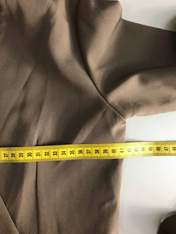 Платье Aiba на запах, визуально на 44 размер