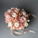 «Любимой» - композиция из стабилизированных цветов