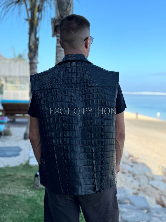 Мужской жилет из кожи крокодила JT-127
