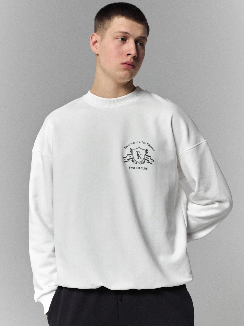 Свитшот унисекс, свитшот мужской, свитшот женский, футерный свитшот, свитшот из футера, свитшот средней плотности, свитшот на любой сезон, свитшот из хлопка, свитшот натуральный состав, свитшот свободный крой, свитшот прямой силуэт, свитшот с эластичными манжетами, свитшот с поясом по низу, свитшот с круглой горловиной, свитшот с спущенным плечом, свитшот с шелкографией, свитшот с принтом, свитшот с гербом, свитшот брендовый, свитшот качественный, свитшот повседневный, свитшот кэжуал, свитшот оверсайз, купить свитшот, свитшот цена, свитшот недорого, заказать свитшот, свитшот интернет магазин, свитшот с нанесением, свитшот долговечный, свитшот для мужчин и женщин, свитшот универсальный, свитшот комфортный, свитшот эластичный, свитшот с резинками, свитшот с притачными манжетами, свитшот свободного кроя, свитшот умеренно свободный, свитшот прямой крой, свитшот расширенное плечо, свитшот отстроченный, свитшот для прохладной погоды, свитшот демисезонный, свитшот хлопковый, свитшот мягкий, свитшот стильный, свитшот с фирменным принтом, свитшот с качественной печатью