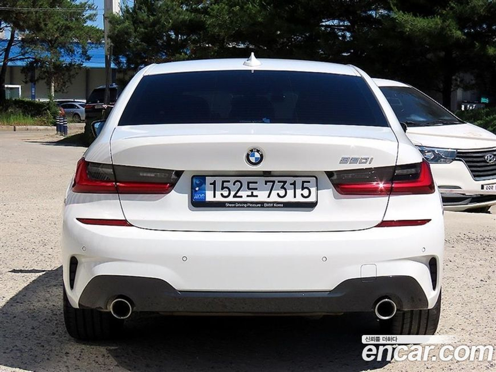 BMW 3 Series (G20) 320i M Sports (01.2022)