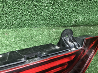 Фонарь левый внутренний Genesis GV70 (2020-н.в.)