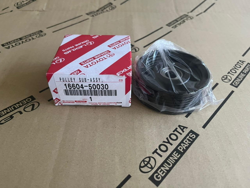 Ролик приводного ремня TOYOTA 1660450030