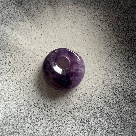 Подвеска. Аметист