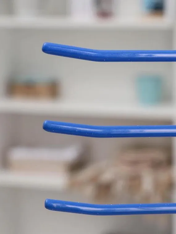 Вешалка для брюк 3-х уровневая Доляна, 35×25 см, антискользящее покрытие, цвет МИКС