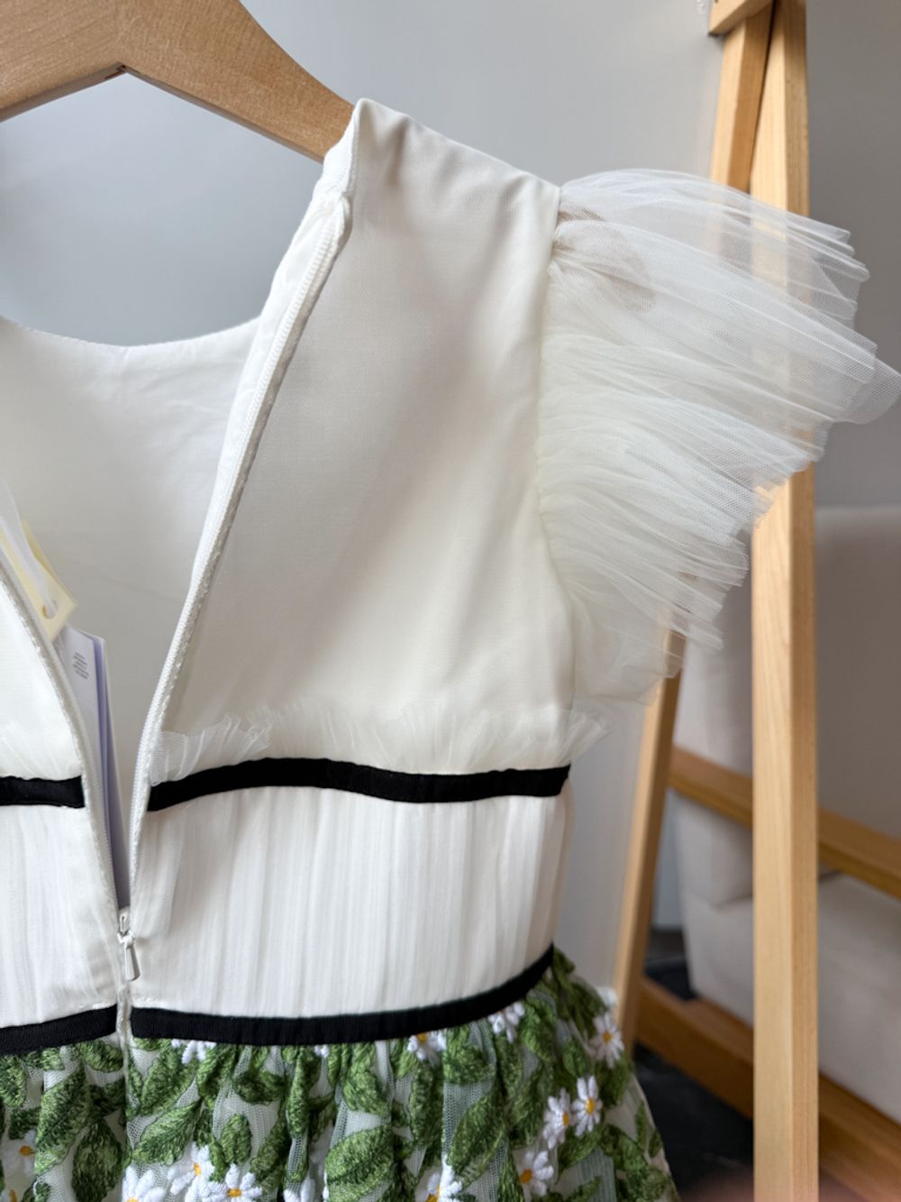 Новое платье Monnalisa, 128