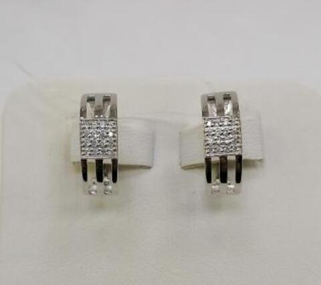 Серьги из золота с фианитами