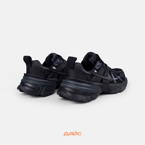 Кроссовки Nike V2K Run 