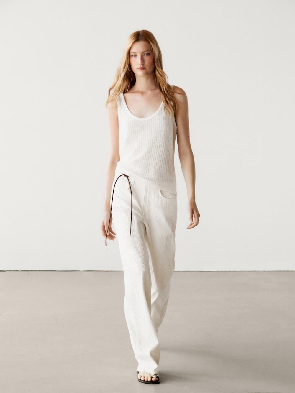 Massimo Dutti Топ с горловиной в рубчик и бретелями, натуральный, кремовый