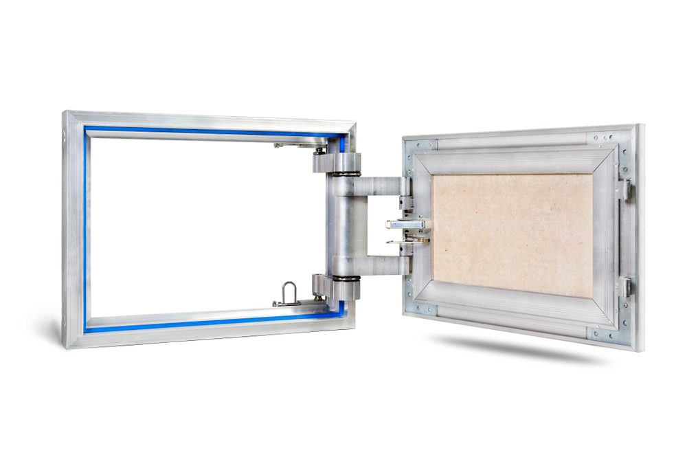 Люк под плитку усиленный Визионер Модерн 750х500 мм