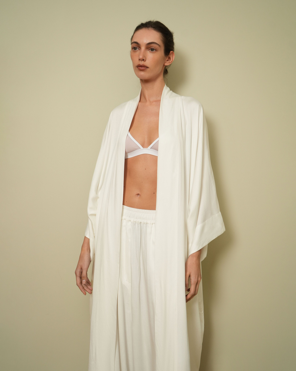 Брюки молочные женские