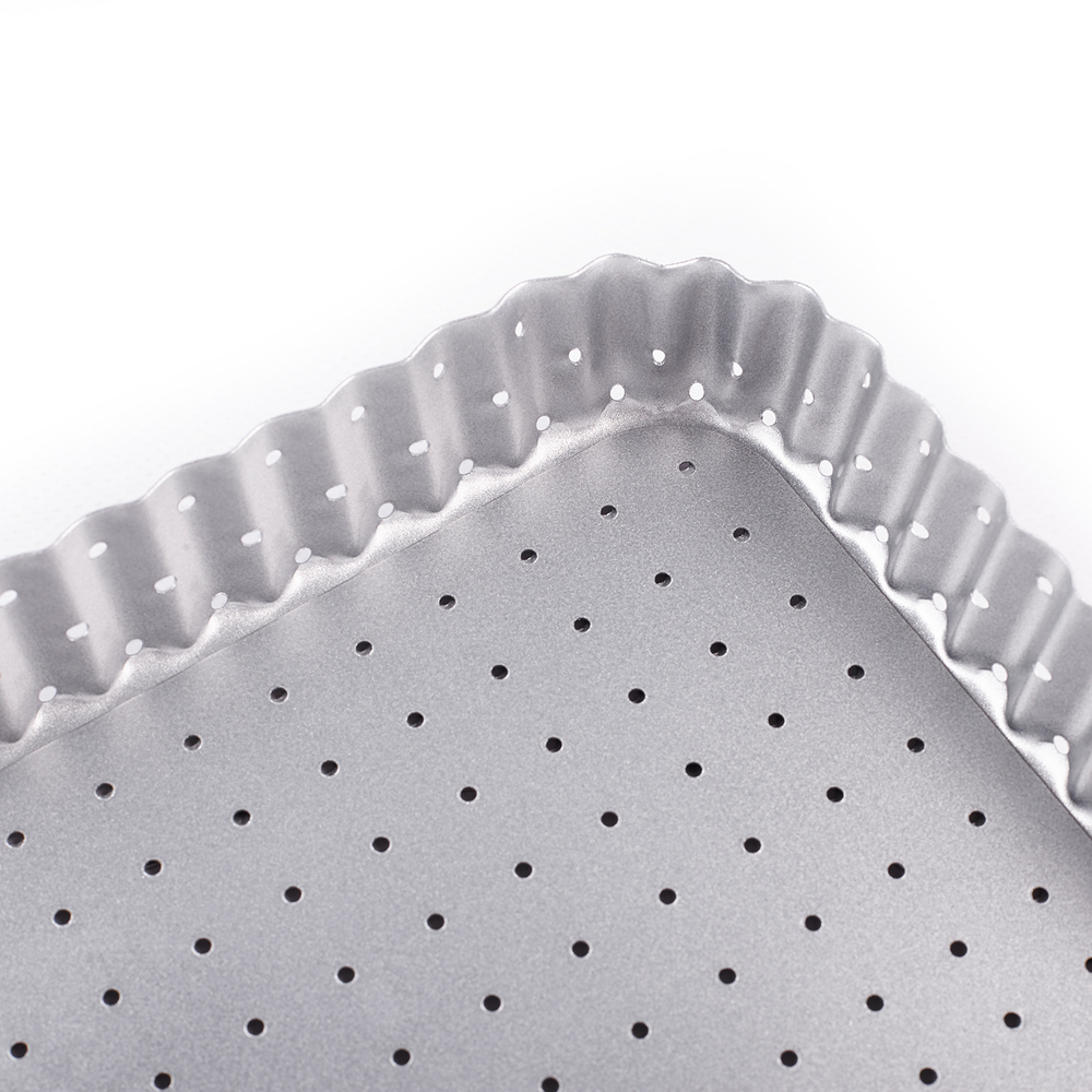 Форма для выпечки перфорированная Patisse Silver 32х22х3 см