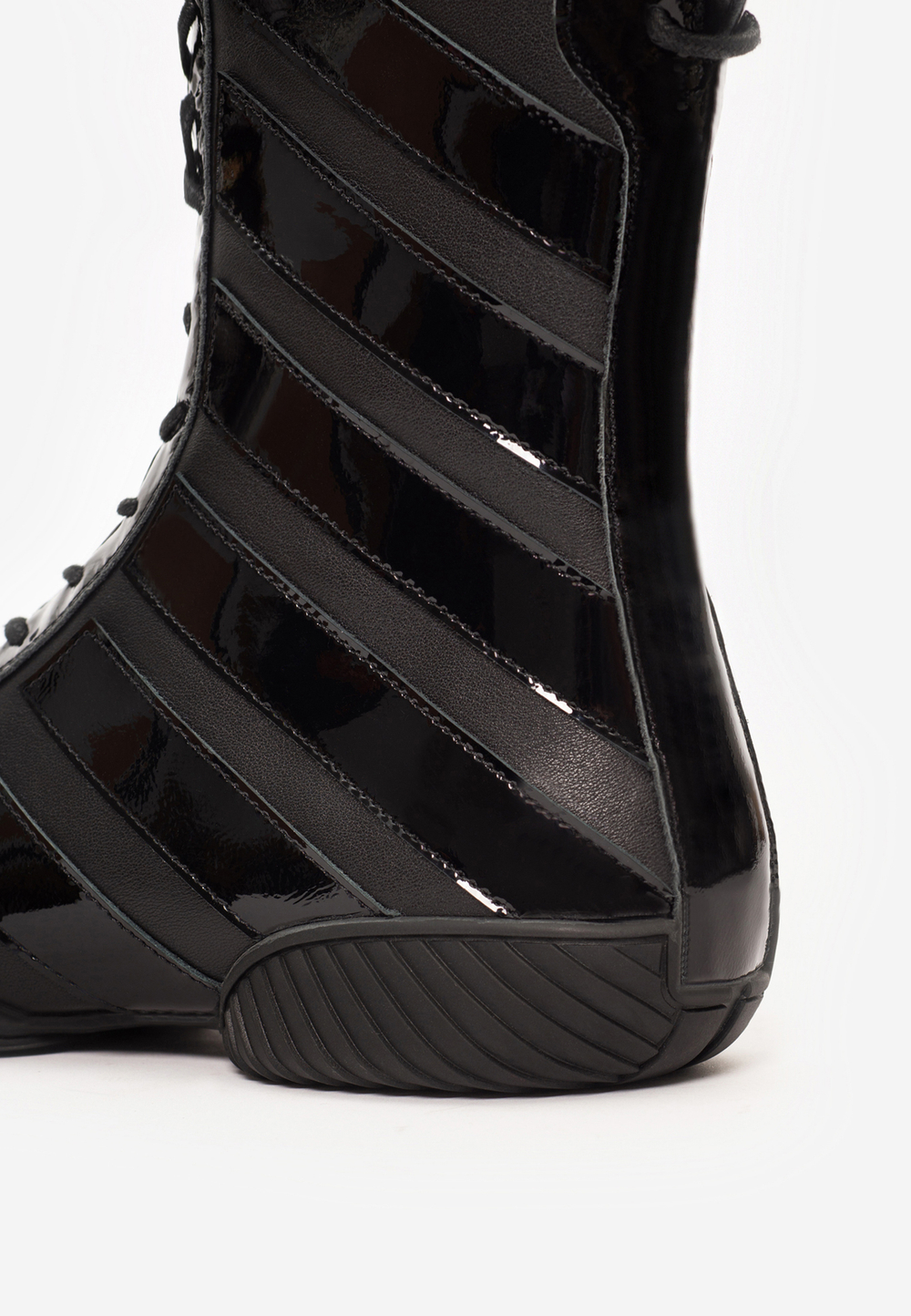 boots mono black