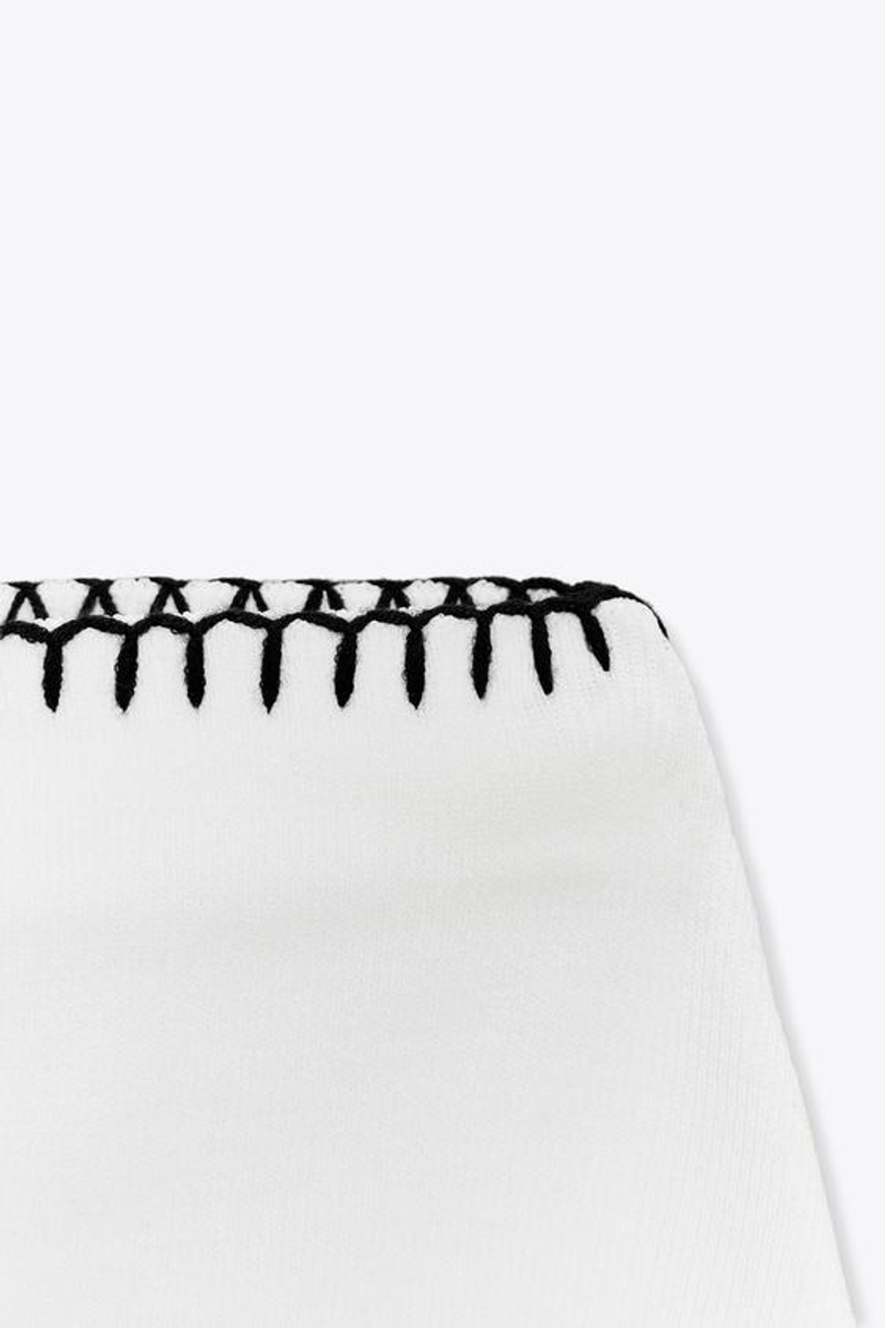 ZARA ТРИКОТАЖНАЯ ЮБКА С КОНТРАСТНОЙ ВЫШИВКОЙ, БЕЛЫЙ