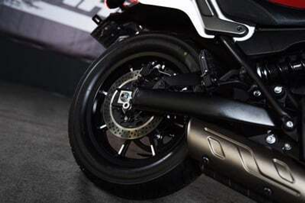 Мотоцикл SHARMAX RR 801