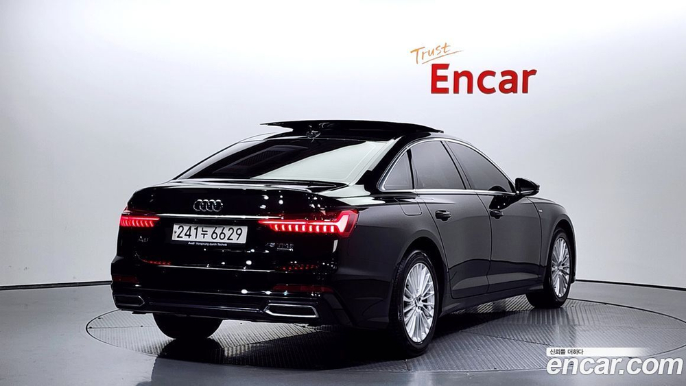 Audi A6 (C8) 45 TFSI Quattro Premium (08.2020)