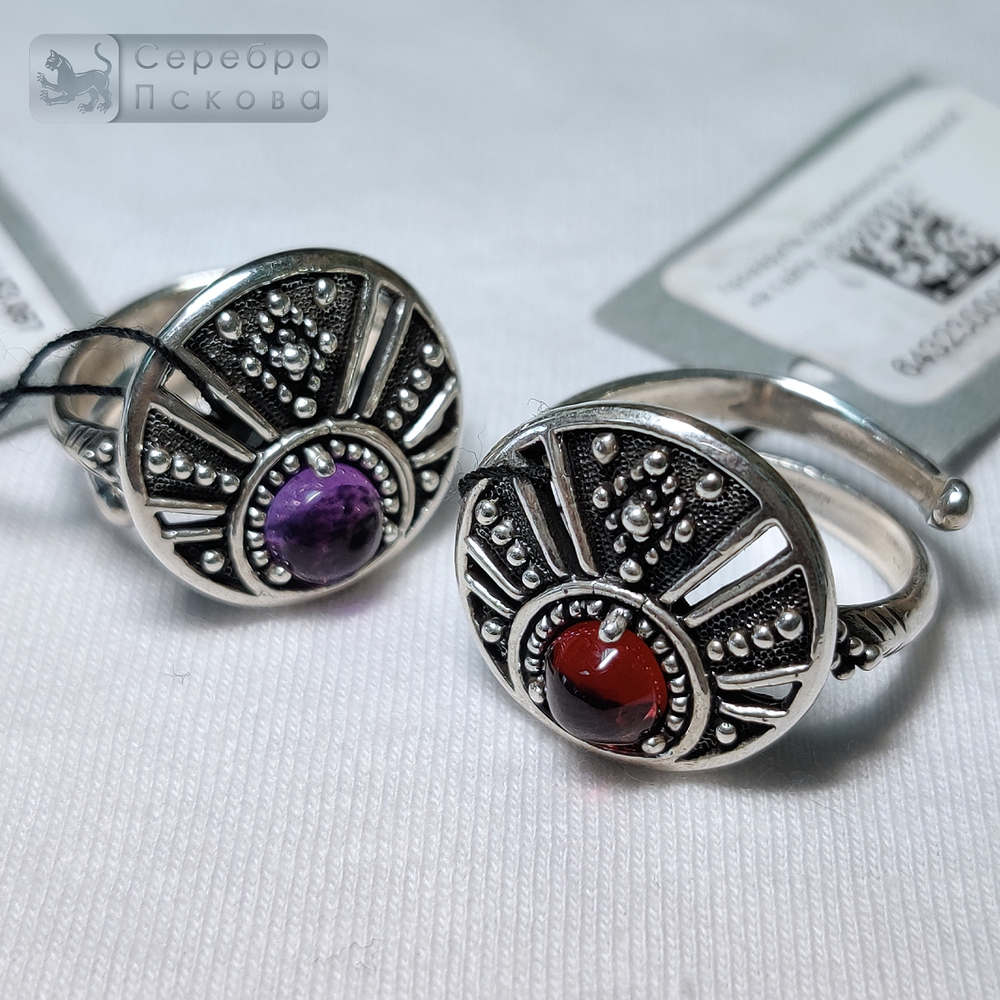 Кольцо "Лунница" с камнем