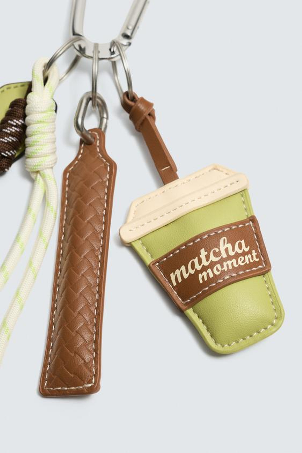 ZARA БРЕЛОК С НЕСКОЛЬКИМИ ПОДВЕСКАМИ, ЗЕЛЕНЫЙ