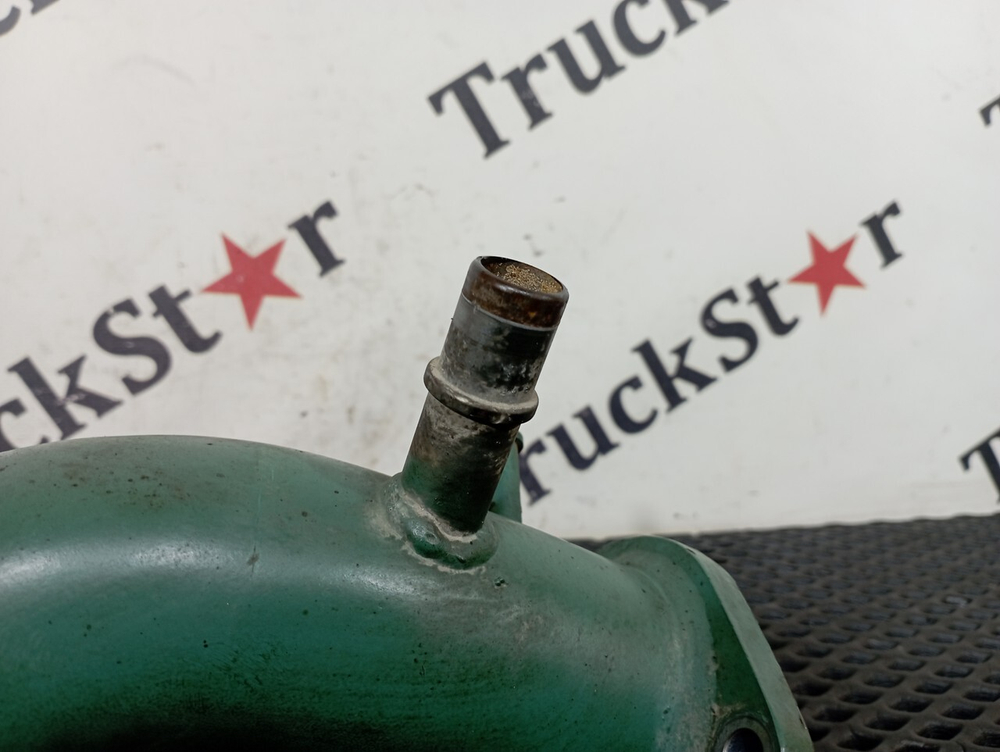 Патрубок системы охлаждения