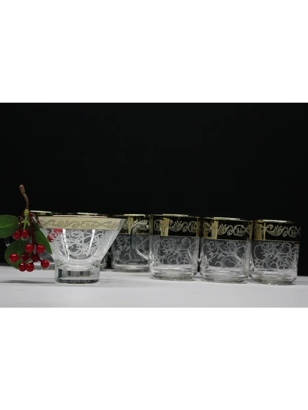 Чайный сервиз с креманкой "Абстракция"