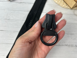 Молния ТРАКТОР Т20 черная МЕТРАЖНАЯ