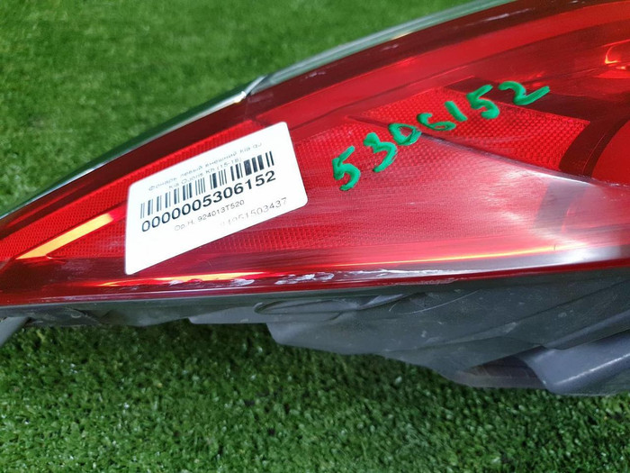 Фонарь левый внешний Kia Quoris (2015-2018)