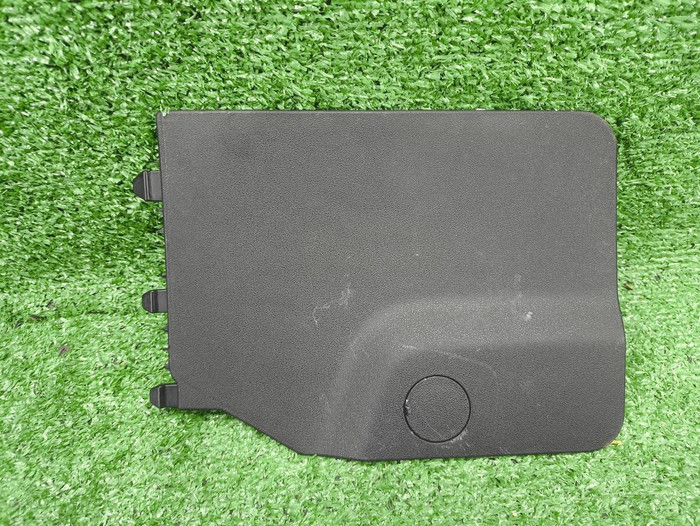 Накладка консоли левая Omoda C5 (2022-н.в.)