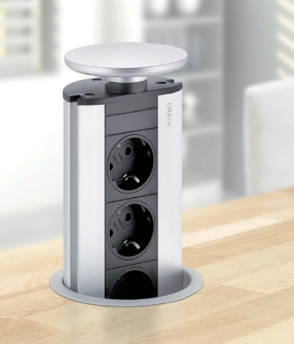 Встраиваемая розетка Evoline Port 931.00.006, серебристая.