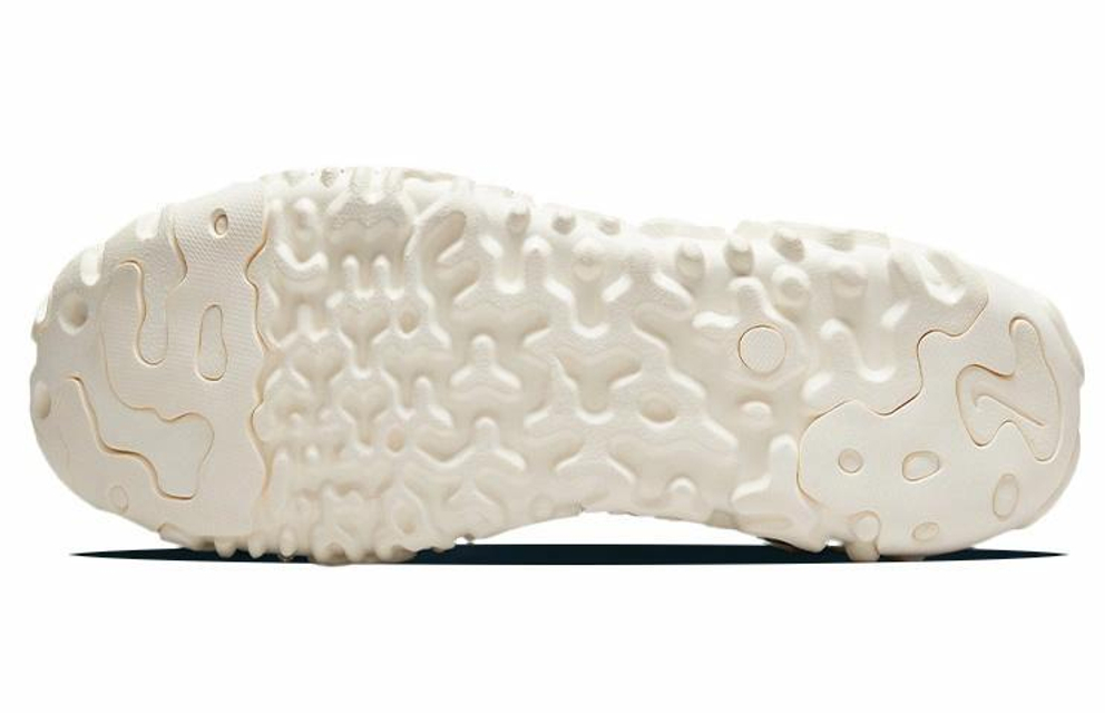 Кроссовки Nike Overbreak