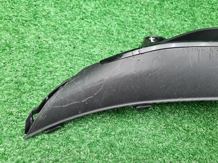 Решетка перед. бампера Mercedes E W213 (20-23) AMG