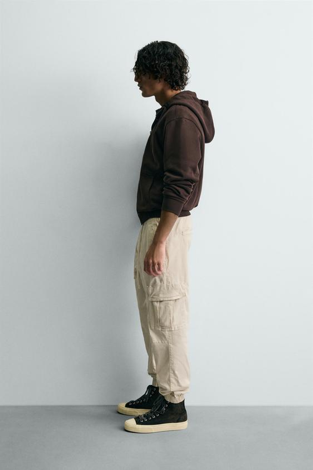 ZARA БРЮКИ КАРГО SLIM FIT, ЦВЕТ ЛЬДА