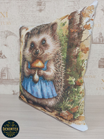 Декоративный гобеленовый чехол для интерьерной подушки Ежиха Татьяна 38*38