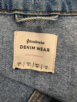 Джинсовая куртка Stradivarius