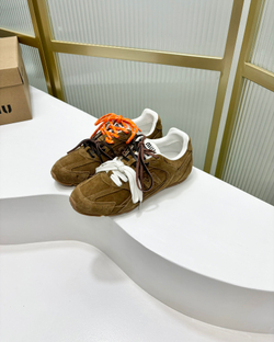 Miu Miu x New Balance 530 Sneaker