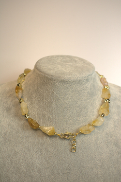 Чокер из необработанного цитрина