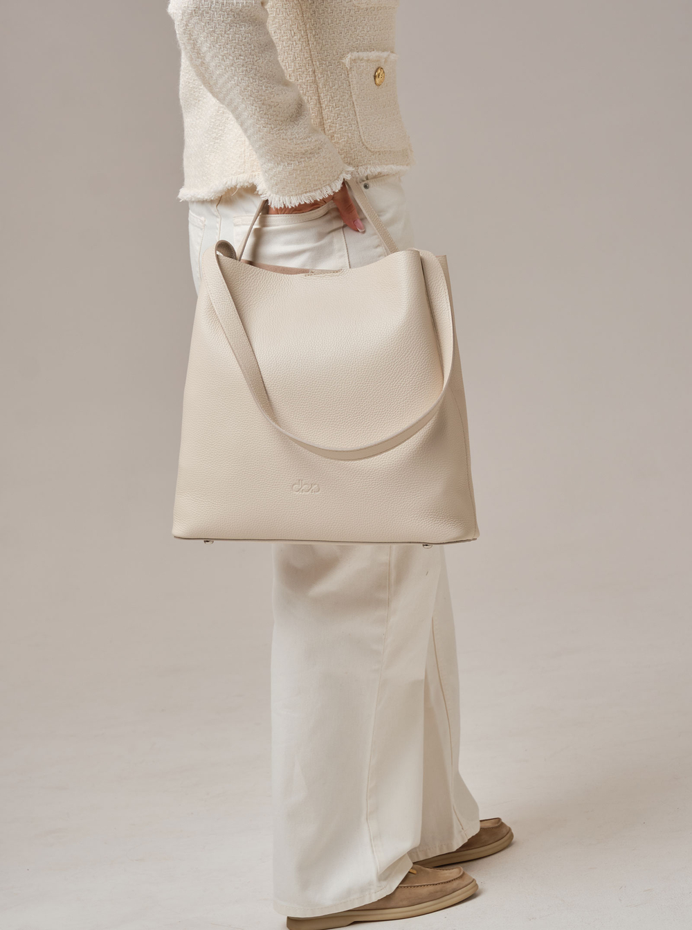 Кожаная сумка шоппер Olga DBR 30948 светлый крем