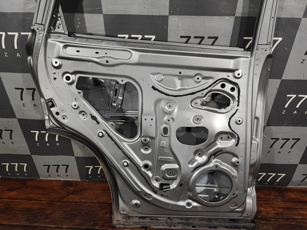 Дверь задняя левая Omoda C5 22-нв Б/У Оригинал 551001189AADYJ