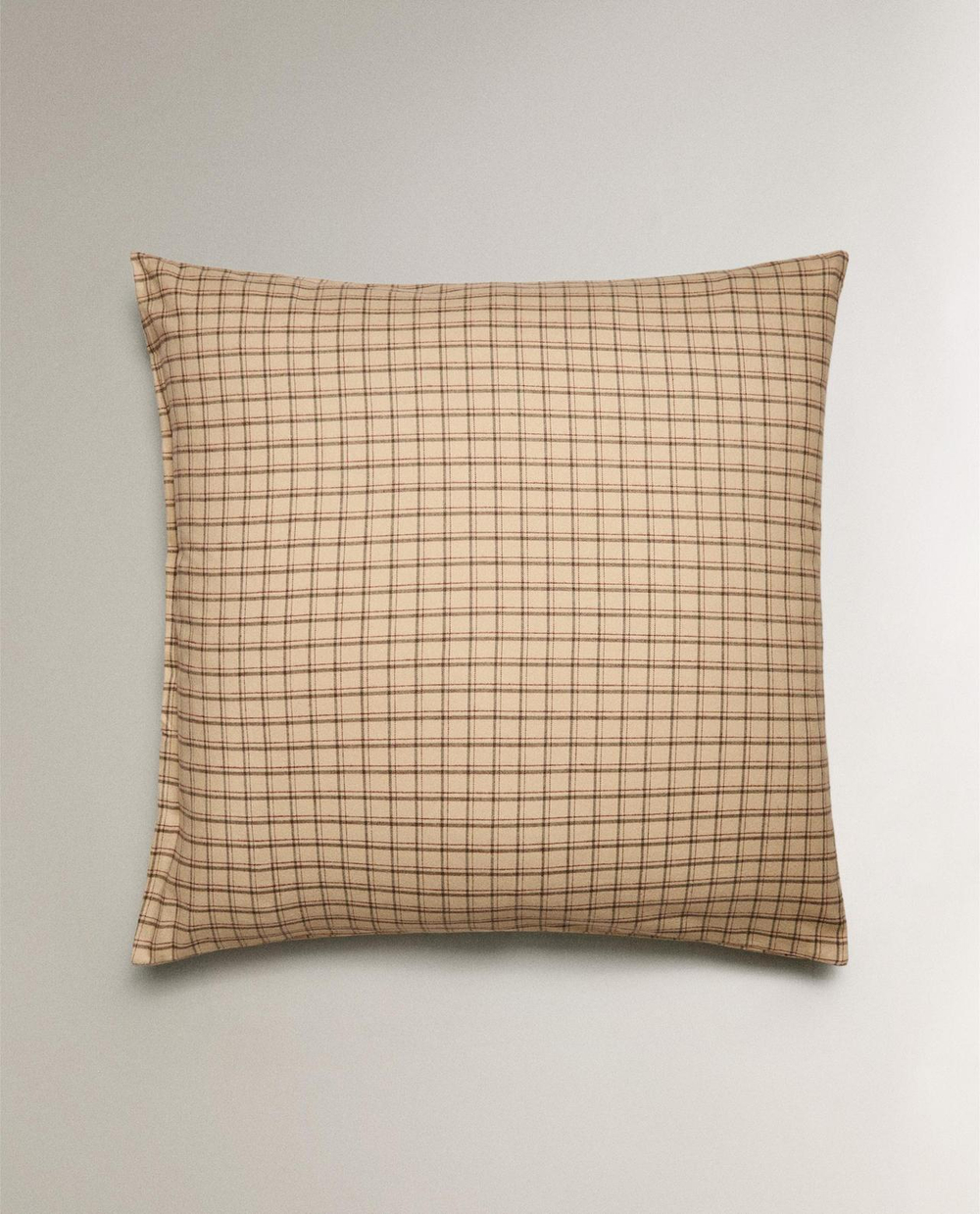 Zara Home - Клетчатая фланелевая наволочка 80x80 см