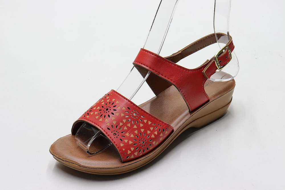 Босоножки Muya (30-35)р. / шт.