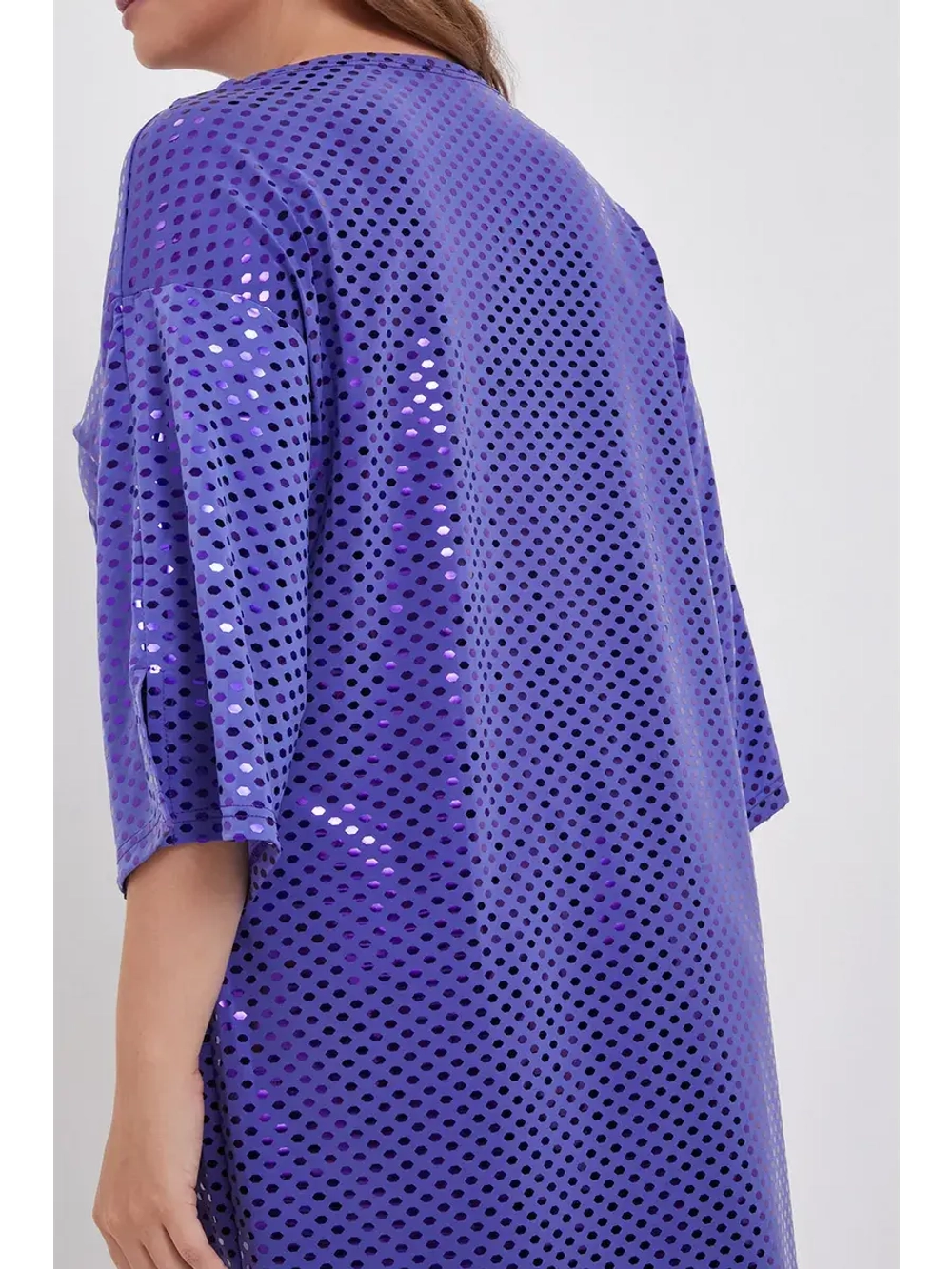 Платье короткое с пайетками