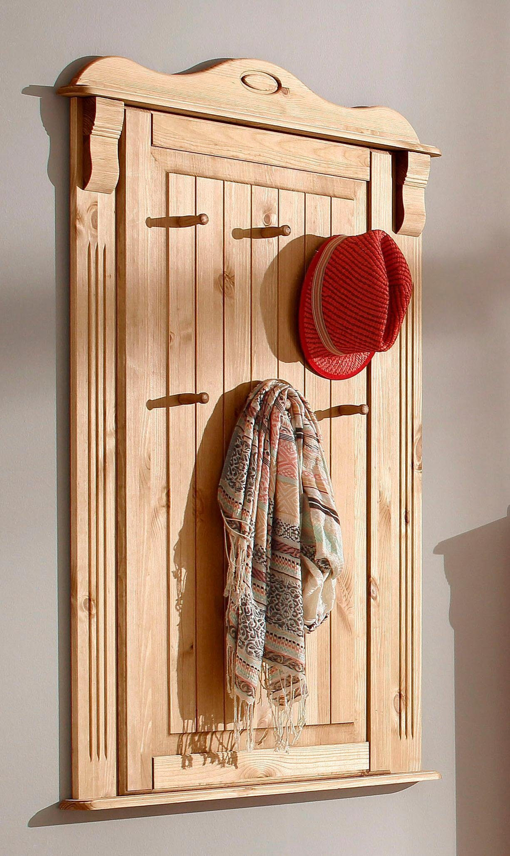 Вешалка настенная