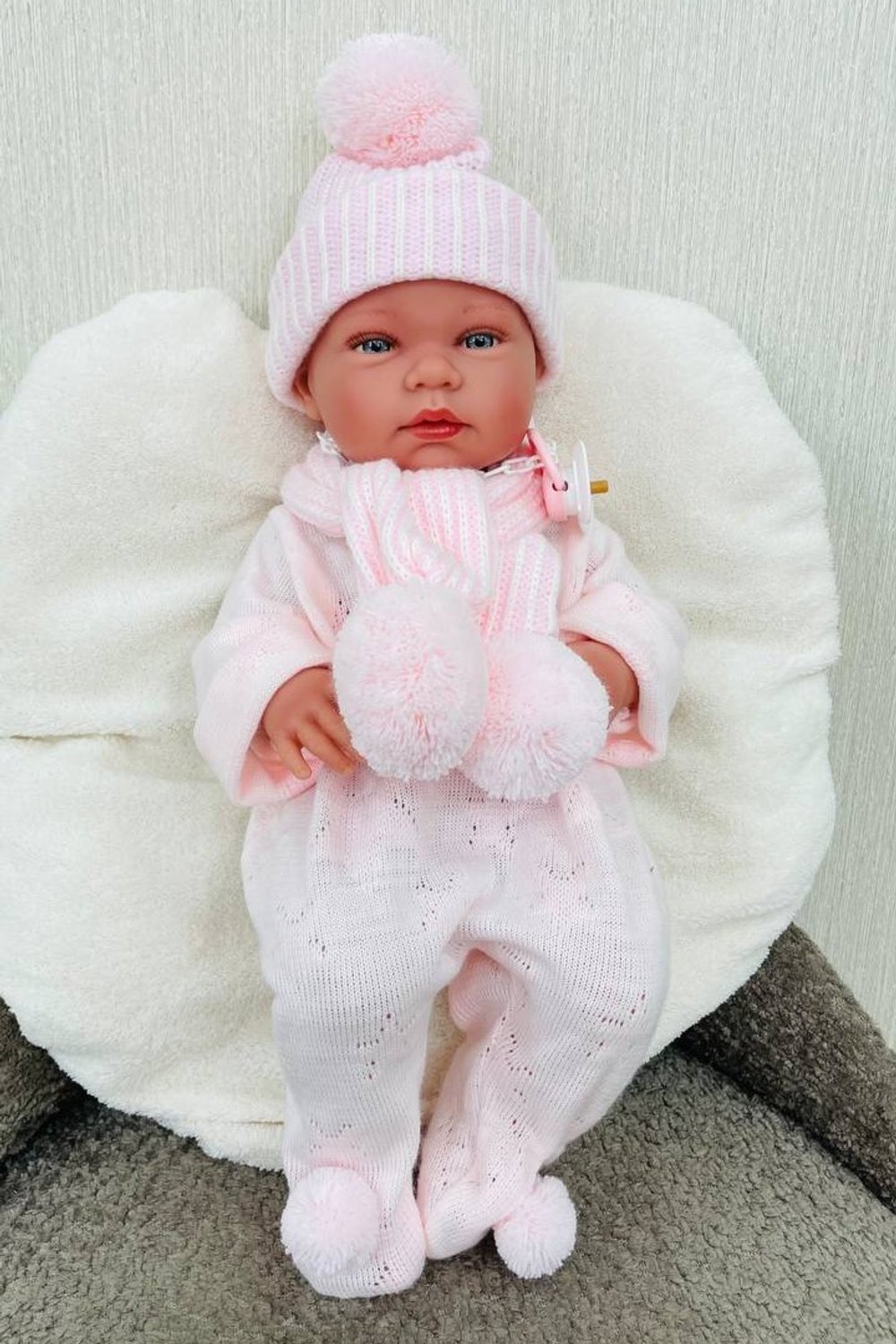 УЦЕНКА Кукла Llorens виниловая 43см Tina (84338)