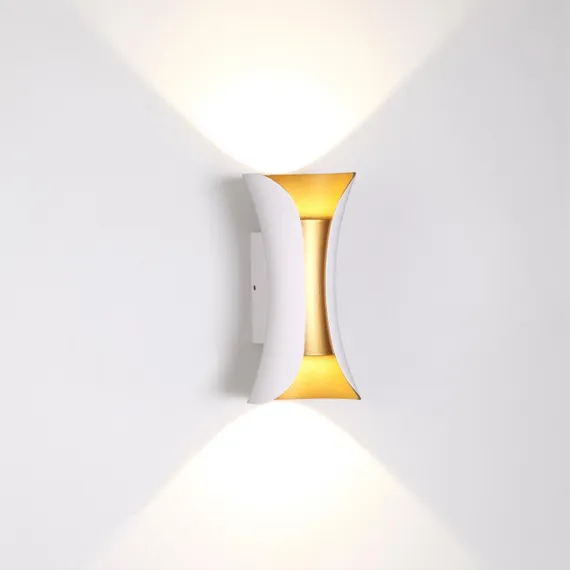 3886/6WG HIGHTECH ODL20 387 бел/золот/металл Настен.светильник LED 4000K 120° 6W 220V IP54 KRISTA