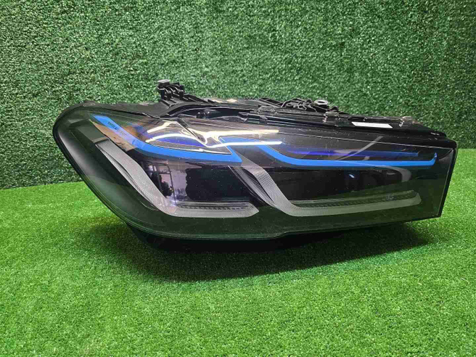 Фара правая BMW 5er G30 (2020-2023) Laser