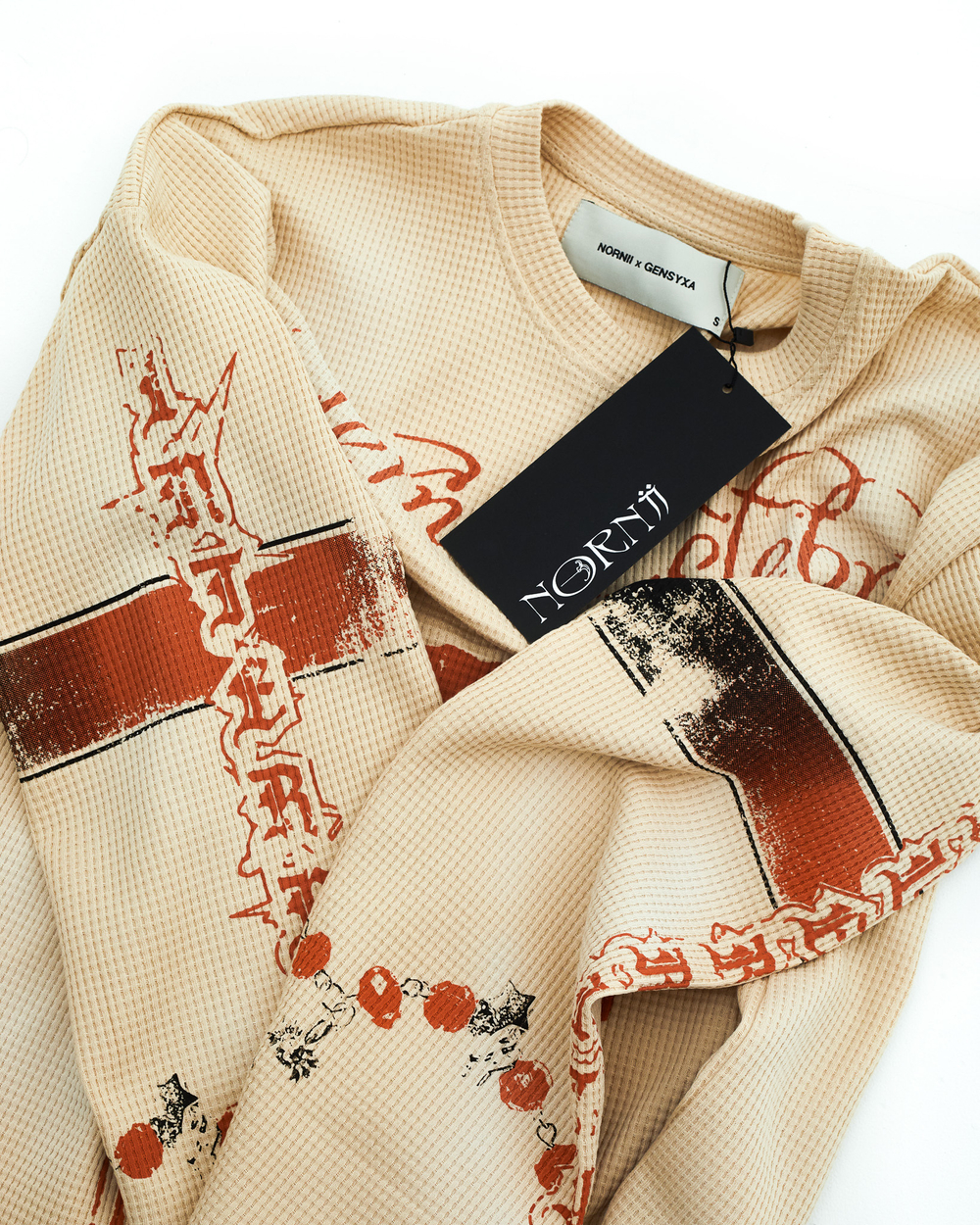 Internet Celebrity L. // Orange Print