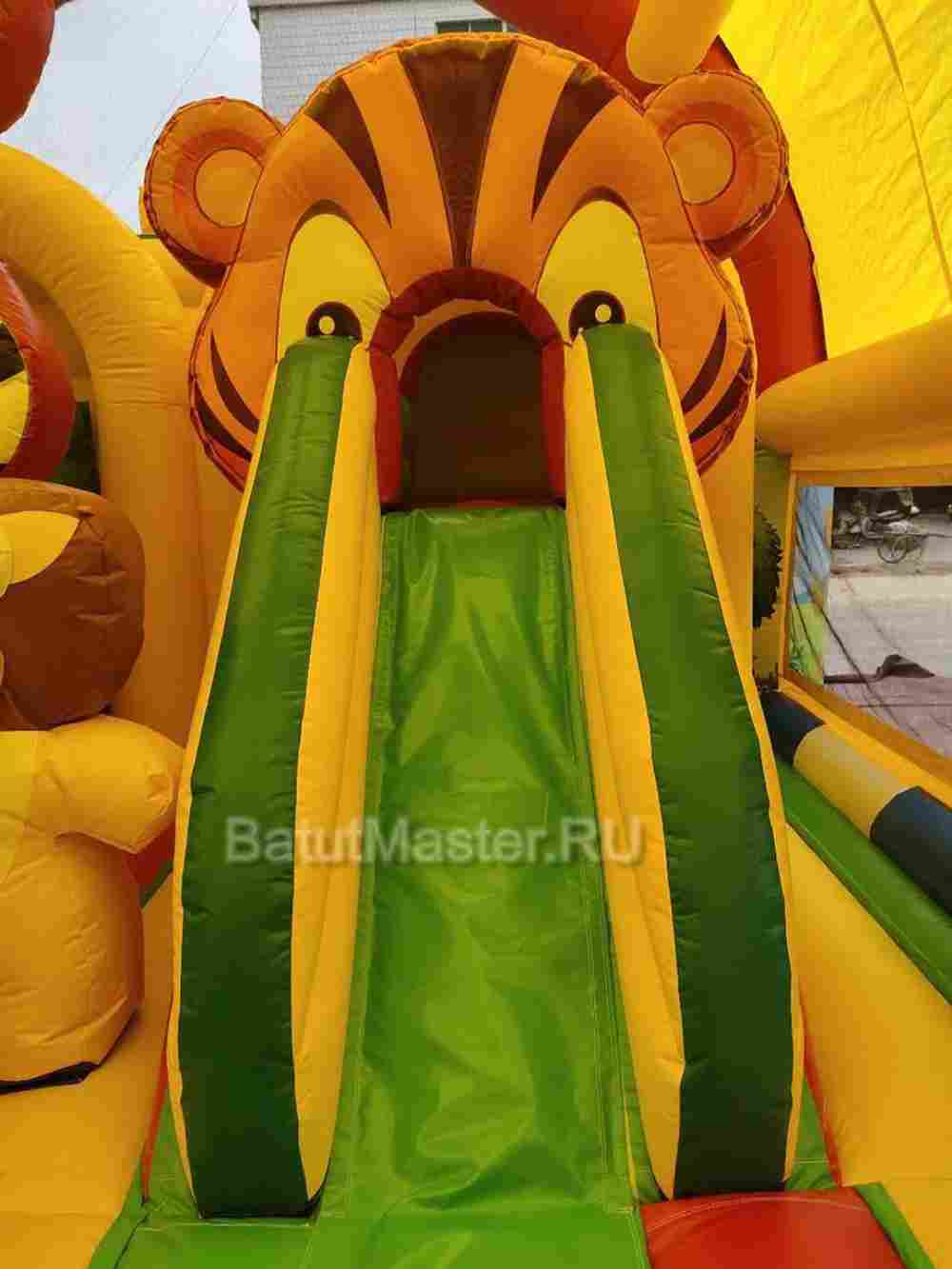 Коммерческий надувной батут "Мульти зверята" с крышей, 10*6*6 м