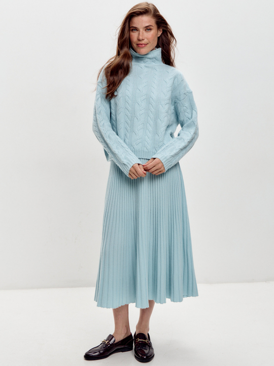 Кашемировый свитер с косами