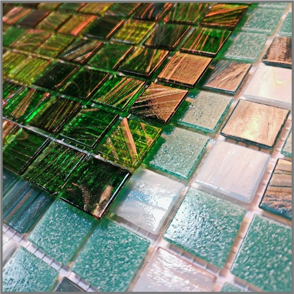 Мозаика стеклянная Verde/Свежая зелень (20х20) 327х327х4 мм (шт)