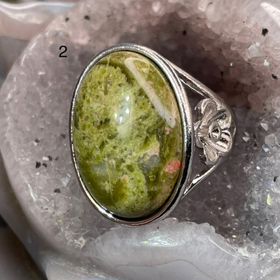 51184  Унакит Кольцо перстень 21*28мм 20р